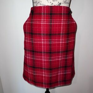Talbots Petites Red Plaid Wool Blend Skirt 8P Classic Holiday